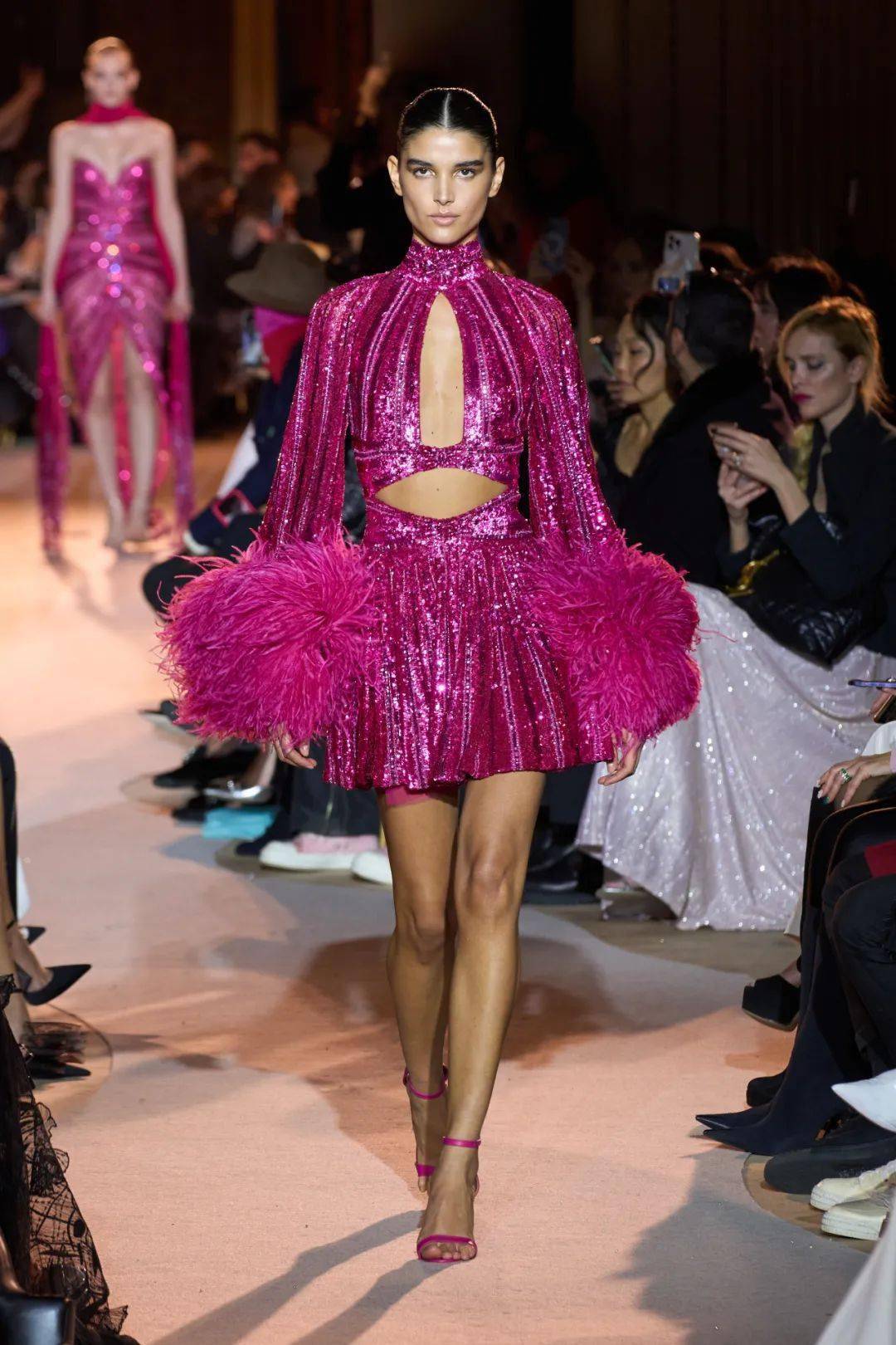 服装设计图，Zuhair Murad 2023春夏巴黎高定周