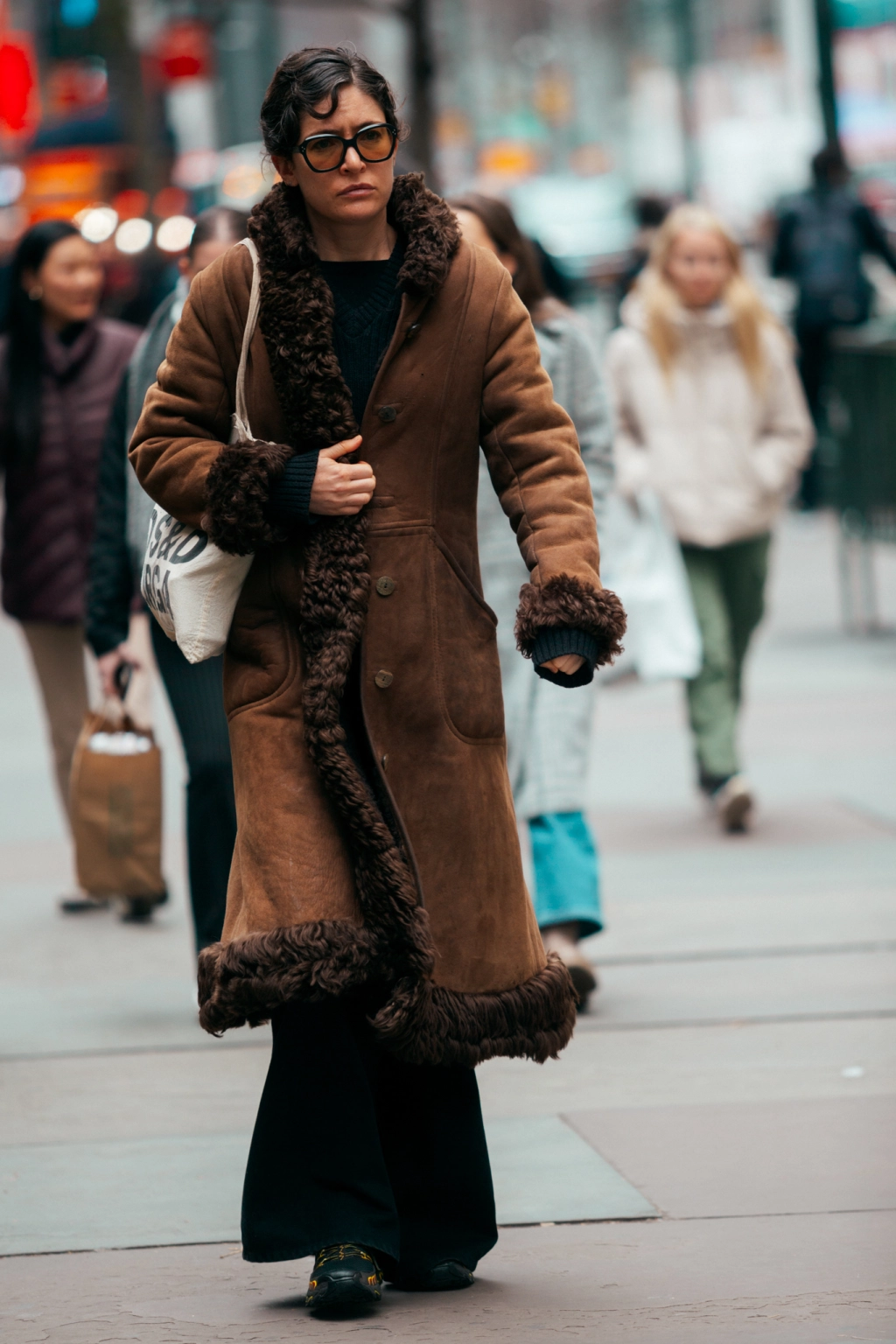 夹克外套，回归的秋装外套刷新了纽约街头的秋季色彩