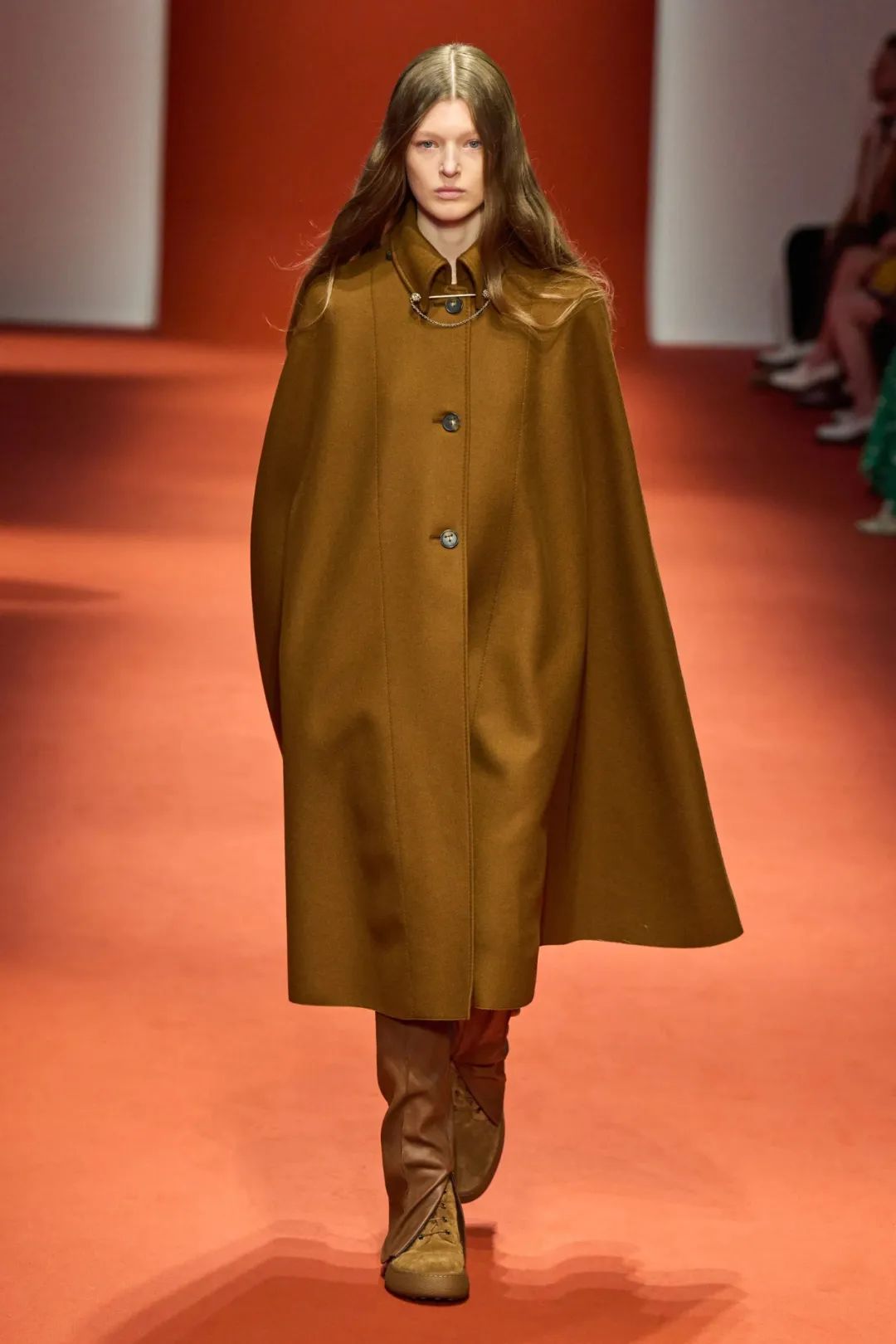 Tod's  2022/23秋冬 老派斗篷