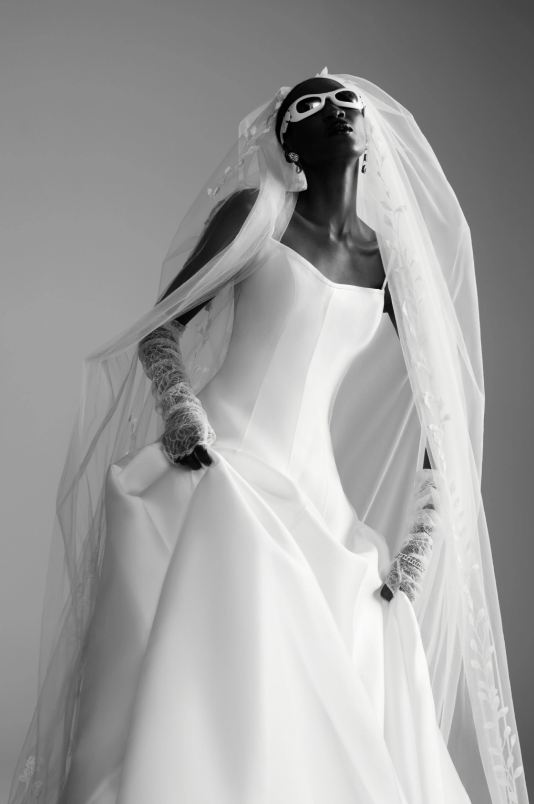 婚纱礼服设计，2023年纽约豪华婚纱时装周凸显时尚前卫风格