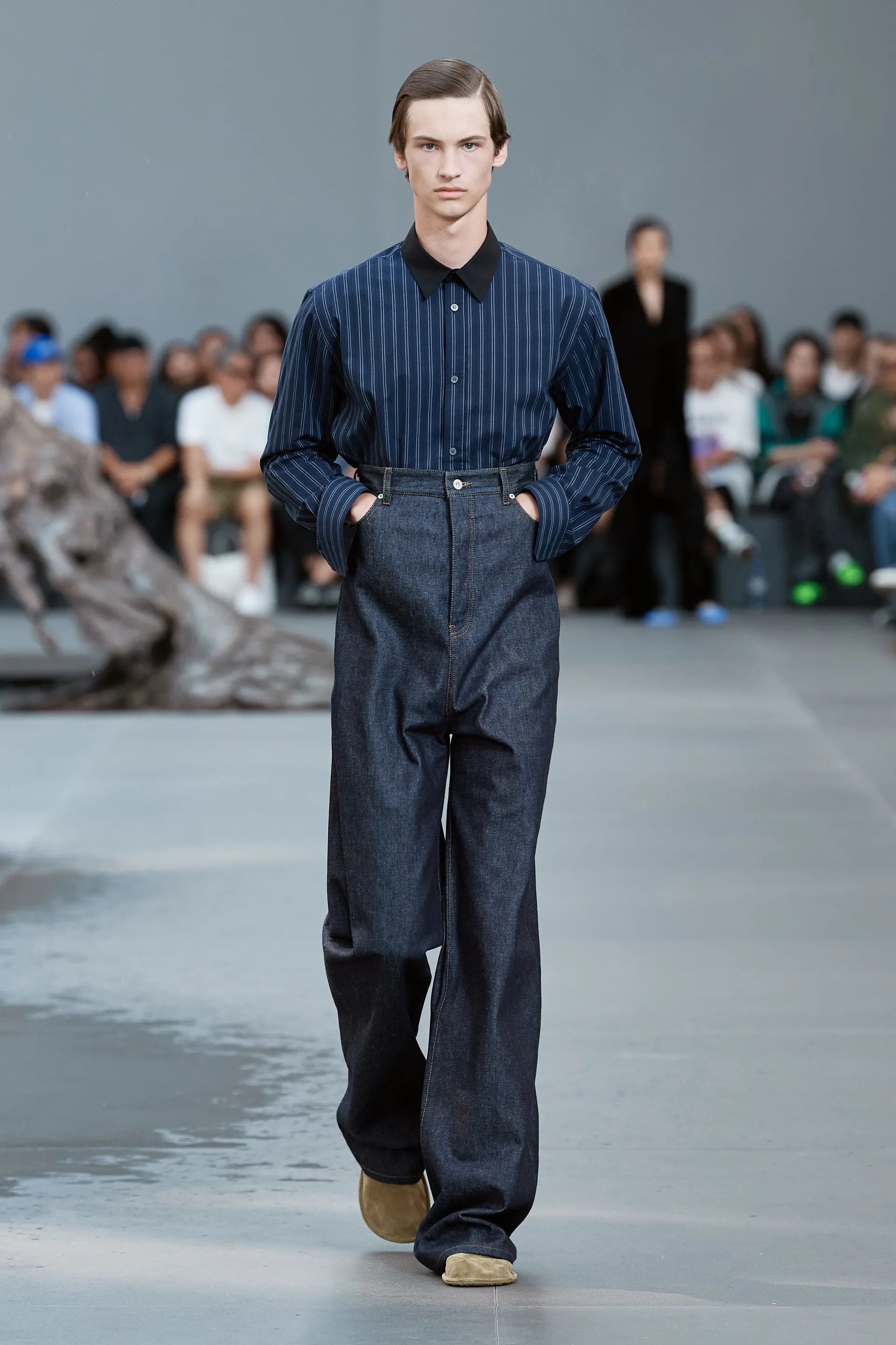 服装设计，Loewe春夏男装