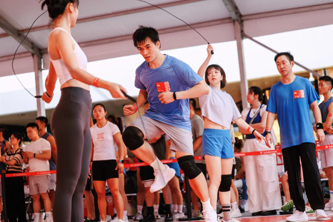 lululemon“夏日乐挑战”深圳站活力开赛